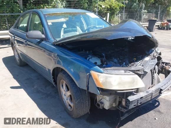 2006 Hyundai Sonata GLS с VIN 5NPEU46F56H154227, выставлен на аукционе IAAI как лот 43072201 с пробегом Не указан миль и . История ставок и продаж доступна на DreamBid. Изображение 16.