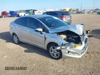2014 Ford Fiesta SE с VIN 3FADP4BJ9EM139404, выставлен на аукционе IAAI как лот 43090248 с пробегом 113 109 миль миль и . История ставок и продаж доступна на DreamBid. Изображение 1.