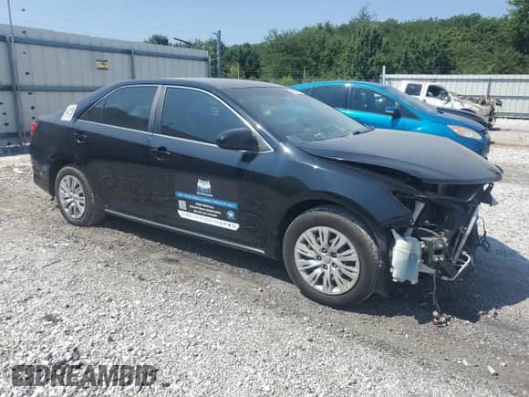 2012 Toyota Camry L z VIN 4T1BF1FK8CU168743, wystawiony jako Copart lot #69294105 z przebiegiem 131 199 mil mil oraz Szkoda całkowita • Salvage title. Historia ofert i sprzedaży dostępna na DreamBid. Obrazek 4.