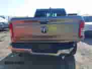 2020 Ram 1500 Big Horn z VIN 1C6SRFBT2LN200059, wystawiony jako IAAI lot #41987816 z przebiegiem 107 675 mil mil oraz . Historia ofert i sprzedaży dostępna na DreamBid. Obrazek 17.