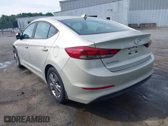 2018 Hyundai Elantra SEL с VIN KMHD84LF9JU611457, выставлен на аукционе IAAI как лот 42446912 с пробегом 78 048 миль миль и . История ставок и продаж доступна на DreamBid. Изображение 3.