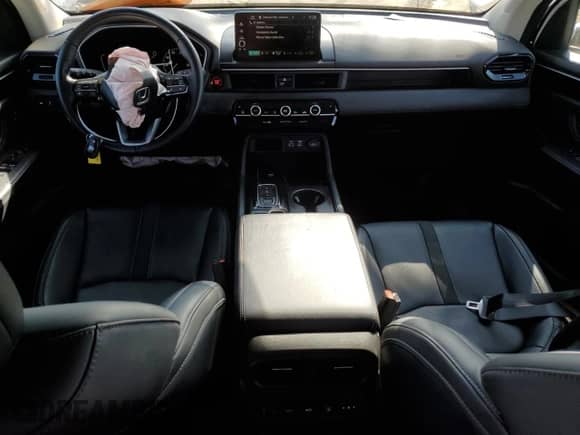 2024 Honda Pilot EX-L с VIN 5FNYG2H46RB005932, выставлен на аукционе Copart как лот 62597785 с пробегом 28 099 миль миль и Списание • Salvage title. История ставок и продаж доступна на DreamBid. Изображение 8.