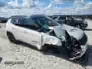 2018 Jeep Compass Altitude с VIN 3C4NJCBB9JT327164, выставлен на аукционе Copart как лот 85785555 с пробегом 121 406 миль миль и Списание • Salvage title. История ставок и продаж доступна на DreamBid. Изображение 4.