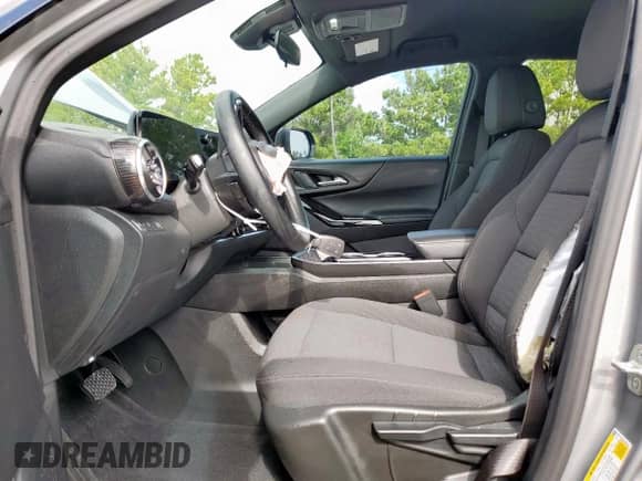 2025 Chevrolet Equinox FWD LT с VIN 3GNAXHEG5SL247211, выставлен на аукционе Copart как лот 63769955 с пробегом 4 561 миль миль и Чистый • Clean title. История ставок и продаж доступна на DreamBid. Изображение 7.