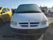 1997 Dodge Caravan z VIN 2B4FP25B9VR227483, wystawiony jako Copart lot #81305754 z przebiegiem 132 147 mil mil oraz Nie do naprawy • Non repairable. Historia ofert i sprzedaży dostępna na DreamBid. Obrazek 5.