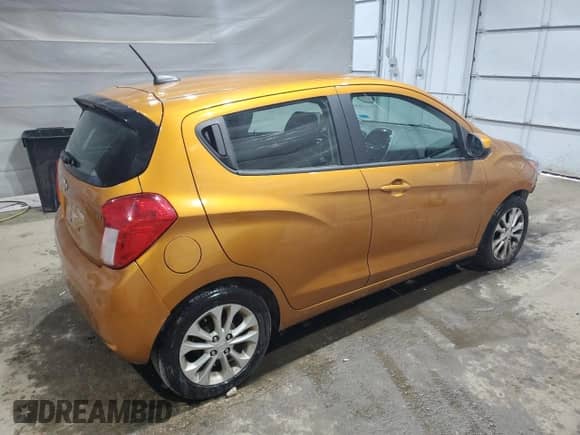 2019 Chevrolet Spark LT z VIN KL8CD6SA1KC786220, wystawiony jako Copart lot #69913755 z przebiegiem 147 591 mil mil oraz Szkoda całkowita • Salvage title. Historia ofert i sprzedaży dostępna na DreamBid. Obrazek 3.