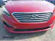 2017 Hyundai Sonata 2.4L с VIN 5NPE24AF2HH465159, выставлен на аукционе IAAI как лот 42674591 с пробегом 138 448 миль миль и . История ставок и продаж доступна на DreamBid. Изображение 17.