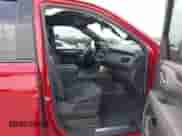 2024 Chevrolet Tahoe RST с VIN 1GNSCRKD7RR409245, выставлен на аукционе IAAI как лот 42133470 с пробегом 11 051 миль миль и . История ставок и продаж доступна на DreamBid. Изображение 5.