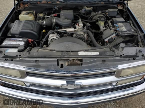 1997 Chevrolet Silverado 1500 with VIN 1GCEC14R5VZ187489, listed as a Copart auction lot 87211824 with 211,353 mi miles and Clean title. Bid and sale history available at DreamBid. Image 11.
