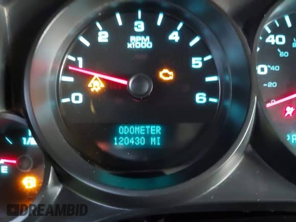 2007 Chevrolet Silverado 1500 Work Truck z VIN 3GCEC13C87G549055, wystawiony jako IAAI lot #43581764 z przebiegiem 120 430 mil mil oraz . Historia ofert i sprzedaży dostępna na DreamBid. Obrazek 7.