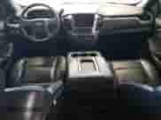 2018 Chevrolet Tahoe Commercial с VIN 1GNSKFEC1JR136893, выставлен на аукционе Copart как лот 84184285 с пробегом 151 847 миль миль и Чистый • Clean title. История ставок и продаж доступна на DreamBid. Изображение 8.