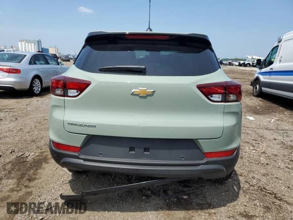 2025 Chevrolet TrailBlazer LS с VIN KL79MMSP8SB133963, выставлен на аукционе Copart как лот 64654585 с пробегом 3 234 миль миль и Списание • Salvage title. История ставок и продаж доступна на DreamBid. Изображение 6.