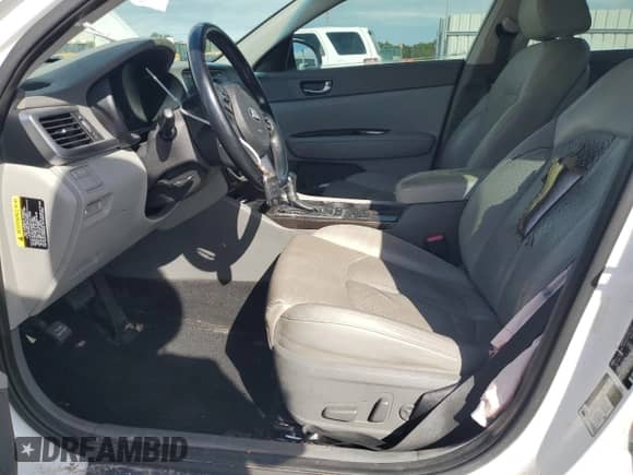 2016 Kia Optima EX с VIN 5XXGU4L37GG011747, выставлен на аукционе Copart как лот 86087125 с пробегом 176 135 миль миль и Списание • Salvage title. История ставок и продаж доступна на DreamBid. Изображение 7.