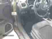 2020 Jeep Compass Latitude z VIN 3C4NJCBB4LT258791, wystawiony jako IAAI lot #42699336 z przebiegiem 36 583 mil mil oraz . Historia ofert i sprzedaży dostępna na DreamBid. Obrazek 6.