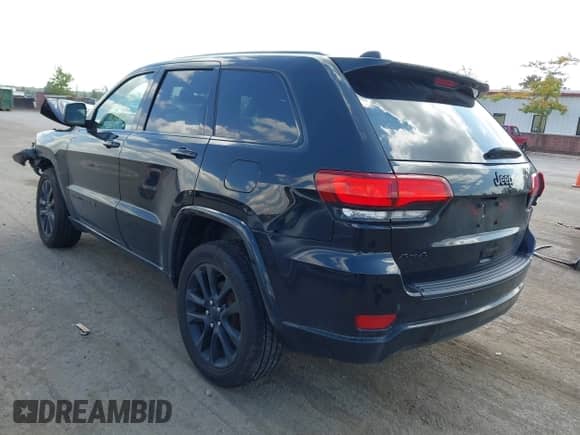 2020 Jeep Grand Cherokee Altitude with VIN 1C4RJFAG1LC239370, listed as a IAAI auction lot 43158691 with 47,017 mi miles and . Bid and sale history available at DreamBid. Image 3.