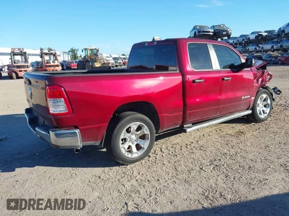 2023 Ram 1500 Big Horn z VIN 1C6RREBG9PN604624, wystawiony jako IAAI lot #43292885 z przebiegiem 19 960 mil mil oraz . Historia ofert i sprzedaży dostępna na DreamBid. Obrazek 4.