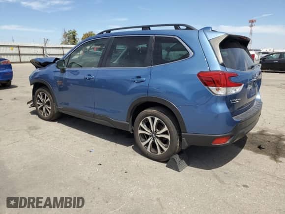 2023 Subaru Forester Limited z VIN JF2SKANCXPH512065, wystawiony jako Copart lot #67642925 z przebiegiem 13 917 mil mil oraz Szkoda całkowita • Salvage title. Historia ofert i sprzedaży dostępna na DreamBid. Obrazek 2.