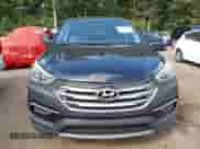 2017 Hyundai Santa Fe 2.4L с VIN 5NMZTDLB5HH010764, выставлен на аукционе IAAI как лот 43052610 с пробегом 194 751 миль миль и . История ставок и продаж доступна на DreamBid. Изображение 12.