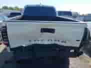 2023 Toyota Tacoma SR5 z VIN 3TMDZ5BNXPM168359, wystawiony jako IAAI lot #43461501 z przebiegiem 27 695 mil mil oraz . Historia ofert i sprzedaży dostępna na DreamBid. Obrazek 6.