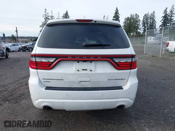 2016 Dodge Durango Citadel with VIN 1C4RDJEG8GC403479, listed as a IAAI auction lot 41209973 with 132,679 mi miles and . Bid and sale history available at DreamBid. Image 16.