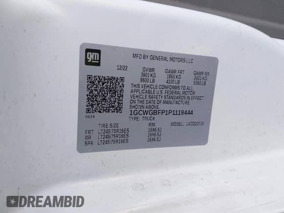 2023 Chevrolet Express Cargo z VIN 1GCWGBFP1P1119444, wystawiony jako IAAI lot #41401290 z przebiegiem 48 653 mil mil oraz . Historia ofert i sprzedaży dostępna na DreamBid. Obrazek 9.