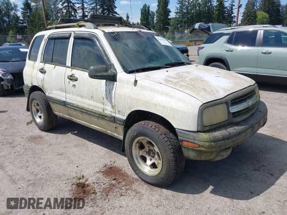 2002 Chevrolet Tracker with VIN 2CNBJ13C726919100, listed as a IAAI auction lot 42309454 with Not provided miles and . Bid and sale history available at DreamBid. Image 1.