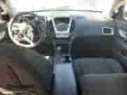 2017 Chevrolet Equinox LS z VIN 2GNALBEK9H1553707, wystawiony jako Copart lot #70203295 z przebiegiem 80 293 mil mil oraz Szkoda całkowita • Salvage title. Historia ofert i sprzedaży dostępna na DreamBid. Obrazek 8.