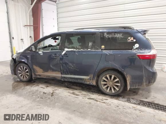 2018 Toyota Sienna LE с VIN 5TDJZ3DC3JS206783, выставлен на аукционе IAAI как лот 41597760 с пробегом 138 190 миль миль и . История ставок и продаж доступна на DreamBid. Изображение 14.