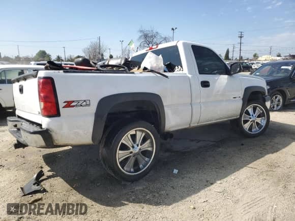 2007 Chevrolet Silverado 1500 Work Truck с VIN 3GCEK14V57G154818, выставлен на аукционе Copart как лот 47456885 с пробегом 222 942 миль миль и Списание • Salvage title. История ставок и продаж доступна на DreamBid. Изображение 3.