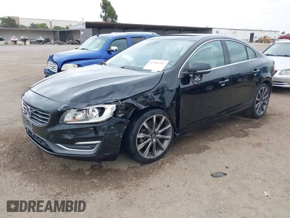 2015 Volvo S60 T5 Drive-E Premier with VIN YV140MFK4F1352447, listed as a IAAI auction lot 42783582 with 72,780 mi miles and . Bid and sale history available at DreamBid. Image 2.