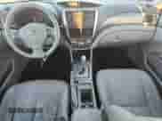 2011 Subaru Forester X Limited z VIN JF2SHAECXBH721135, wystawiony jako Copart lot #84920945 z przebiegiem 180 170 mil mil oraz Czysty tytuł • Clean title. Historia ofert i sprzedaży dostępna na DreamBid. Obrazek 8.