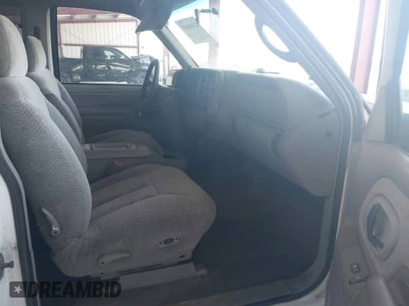 1997 Chevrolet Silverado 1500 с VIN 1GCEC19W2VE132388, выставлен на аукционе IAAI как лот 42400945 с пробегом 312 405 миль миль и . История ставок и продаж доступна на DreamBid. Изображение 5.