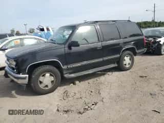 1999 Chevrolet Tahoe Z71 с VIN 1GNEK13R6XJ411348, выставлен на аукционе Copart как лот 71179204 с пробегом 162 752 миль миль и Списание • Salvage title. История ставок и продаж доступна на DreamBid. Изображение 1.