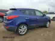 2013 Hyundai Tucson GLS z VIN KM8JU3AC4DU567888, wystawiony jako Copart lot #85600625 z przebiegiem 135 558 mil mil oraz Szkoda całkowita • Salvage title. Historia ofert i sprzedaży dostępna na DreamBid. Obrazek 3.