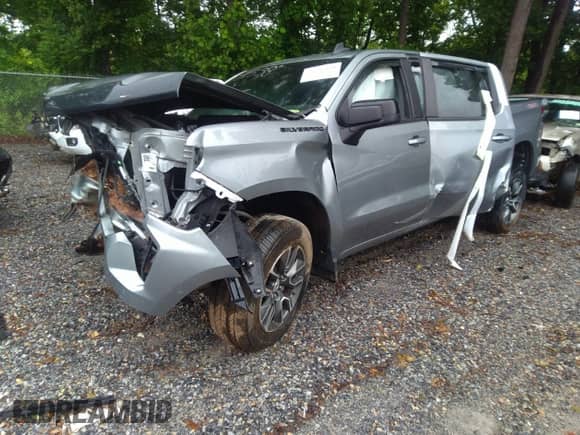 2023 Chevrolet Silverado 1500 RST with VIN 2GCUDEED1P1112285, listed as a IAAI auction lot 41731538 with Not provided miles and . Bid and sale history available at DreamBid. Image 2.