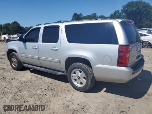 2011 Chevrolet Suburban LT with VIN 1GNSCJE08BR178193, listed as a Copart auction lot 58194335 with 228,143 mi miles and Clean title. Bid and sale history available at DreamBid. Image 2.