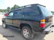 2002 Chevrolet Tahoe Z71 с VIN 1GNEK13Z42R298770, выставлен на аукционе IAAI как лот 42957325 с пробегом Не указан миль и . История ставок и продаж доступна на DreamBid. Изображение 3.