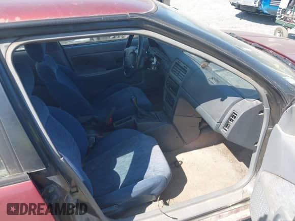 1994 Saturn SW with VIN 1G8ZJ8575RZ205082, listed as a IAAI auction lot 42802187 with 279,694 mi miles and . Bid and sale history available at DreamBid. Image 5.