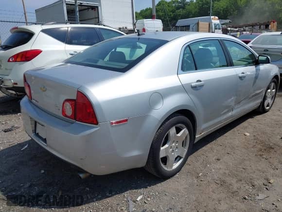 2010 Chevrolet Malibu 2LT с VIN 1G1ZD5E72AF208290, выставлен на аукционе IAAI как лот 42493778 с пробегом 101 701 миль миль и . История ставок и продаж доступна на DreamBid. Изображение 4.