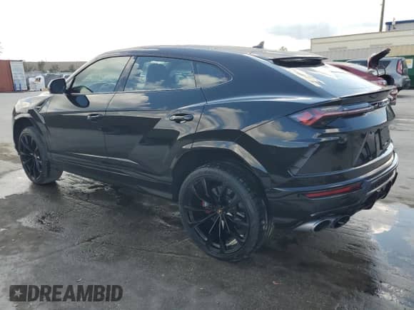 2022 Lamborghini Urus с VIN ZPBUA1ZLXNLA16108, выставлен на аукционе Copart как лот 44020015 с пробегом 11 330 миль миль и Чистый • Clean title. История ставок и продаж доступна на DreamBid. Изображение 2.