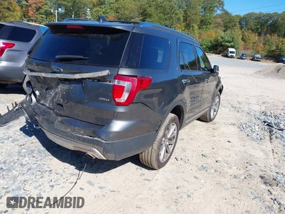 2017 Ford Explorer Limited z VIN 1FM5K8F82HGC92874, wystawiony jako IAAI lot #43330136 z przebiegiem 143 821 mil mil oraz . Historia ofert i sprzedaży dostępna na DreamBid. Obrazek 4.