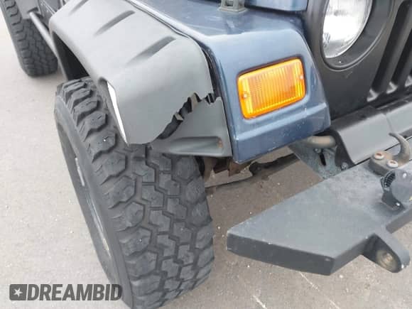 2001 Jeep Wrangler SE with VIN 1J4FA29P01P365607, listed as a IAAI auction lot 42051427 with 78,639 mi miles and . Bid and sale history available at DreamBid. Image 12.