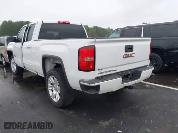 2019 GMC Sierra 1500 с VIN 2GTR1LEC8K1159414, выставлен на аукционе IAAI как лот 43179700 с пробегом 174 845 миль миль и . История ставок и продаж доступна на DreamBid. Изображение 3.