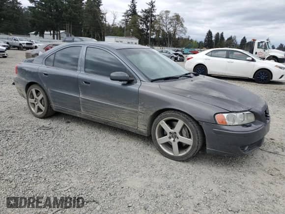 2006 Volvo S60 2.5L Turbo R с VIN YV1RH527X62527316, выставлен на аукционе Copart как лот 54567505 с пробегом 182 948 миль миль и Списание • Salvage title. История ставок и продаж доступна на DreamBid. Изображение 4.