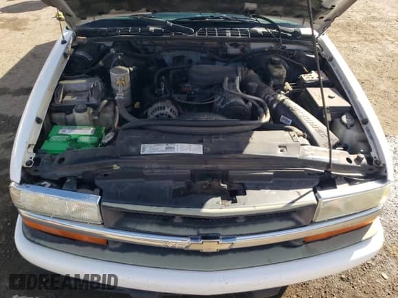 2002 Chevrolet S-10 LS с VIN 1GCCS14W728210093, выставлен на аукционе Copart как лот 47497905 с пробегом 137 825 миль миль и Списание • Salvage title. История ставок и продаж доступна на DreamBid. Изображение 11.