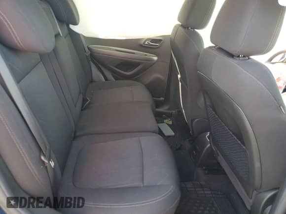 2020 Chevrolet Trax LT z VIN KL7CJPSB6LB326277, wystawiony jako Copart lot #81102105 z przebiegiem Nie podano mil oraz Szkoda całkowita • Salvage title. Historia ofert i sprzedaży dostępna na DreamBid. Obrazek 11.