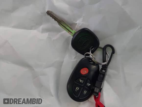 2008 Toyota Sienna LE with VIN 5TDBK23C58S019463, listed as a IAAI auction lot 43274018 with 87,607 mi miles and . Bid and sale history available at DreamBid. Image 11.