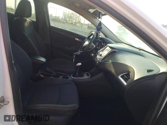 2017 Chevrolet Cruze LS z VIN 1G1BB5SM0H7153599, wystawiony jako Copart lot #83099414 z przebiegiem 161 527 mil mil oraz Nie do naprawy • Non repairable. Historia ofert i sprzedaży dostępna na DreamBid. Obrazek 5.