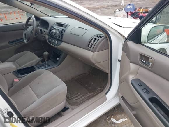 2005 Toyota Camry LE с VIN 4T1BE30K15U385027, выставлен на аукционе IAAI как лот 43346864 с пробегом 225 050 миль миль и . История ставок и продаж доступна на DreamBid. Изображение 5.