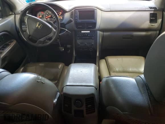 2006 Honda Pilot EX-L with VIN 2HKYF18796H514224, listed as a Copart auction lot 66299415 with 201,782 mi miles and Salvage title. Bid and sale history available at DreamBid. Image 8.